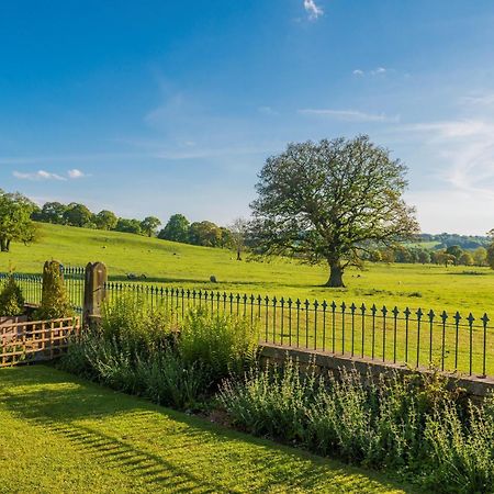 Heathy Lea Barnchatsworth Estate บาสโลว์ ภายนอก รูปภาพ